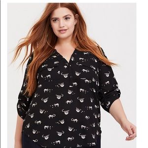 ❌SOLD❌ HARPER SLOTH PRINT GEORGETTE PULLOVER